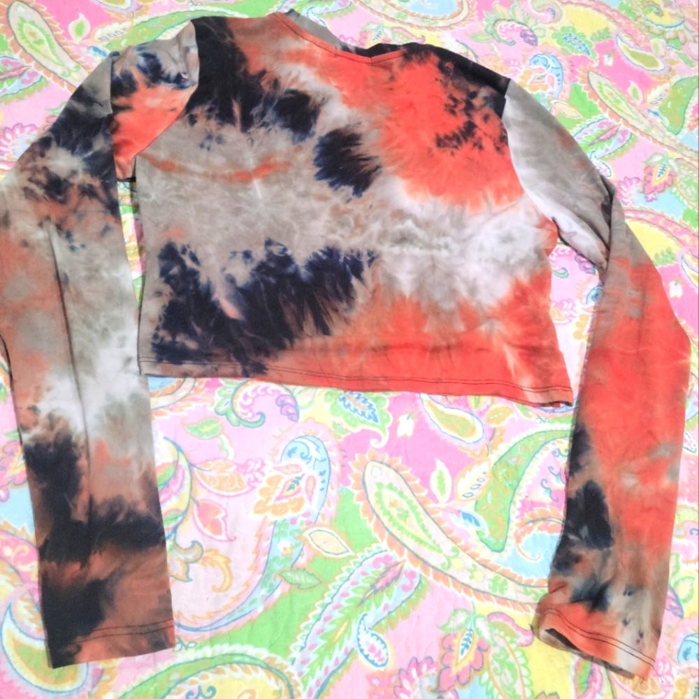 colorful crop top